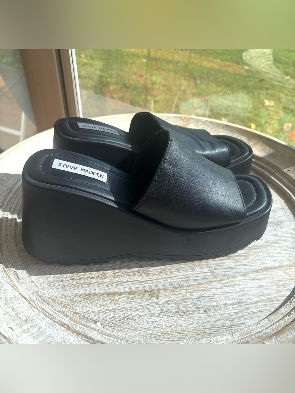 Steve Madden Leather Sandals